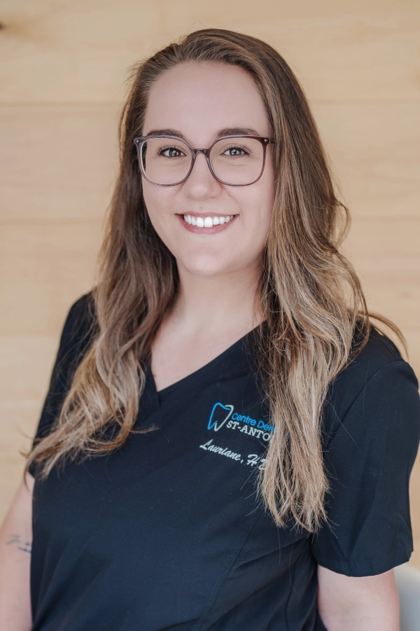 Lauriane, hygiéniste dentaire